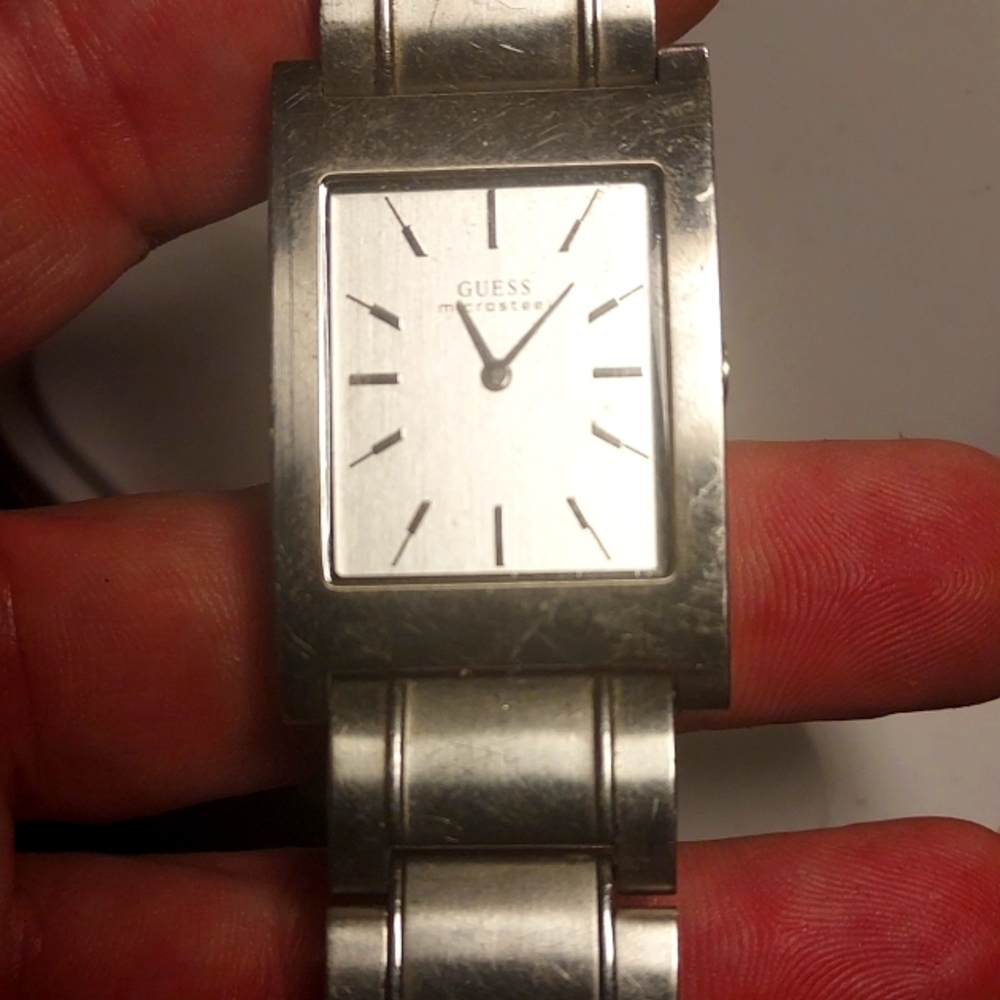 Guess Watch